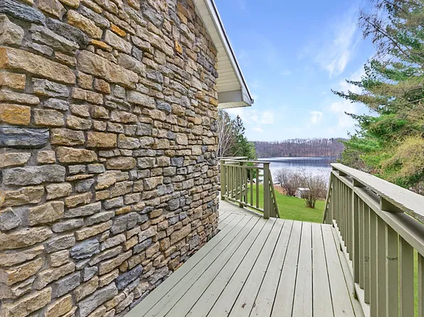 W10897 County Road P, Pound, WI 54161
