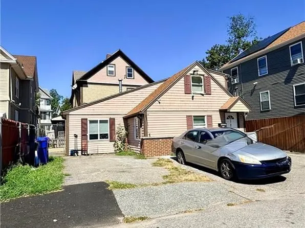 35 Spicer St, Providence, RI