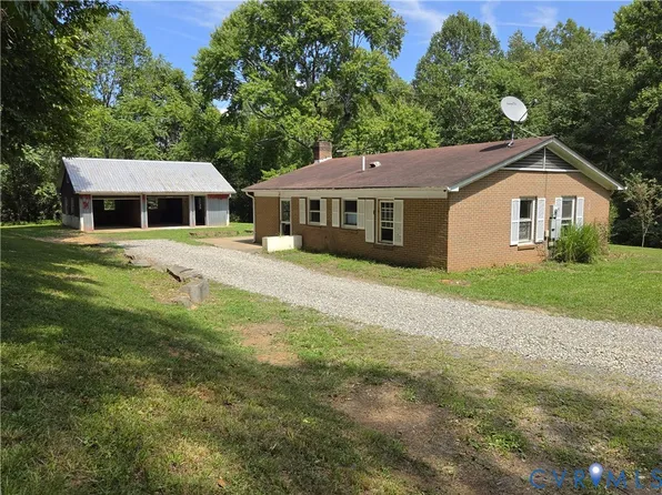 2159 Glenmore Rd, Scottsville, VA 24590