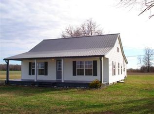 1458 A Petty Rd, Manchester, TN 37355