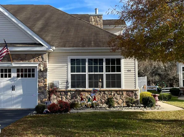 68 Ables Run Dr, Absecon, NJ 08201