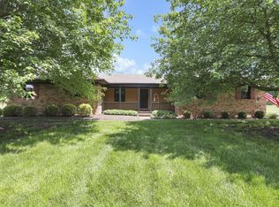 10810 McIntosh Rd, Pataskala, OH 43062