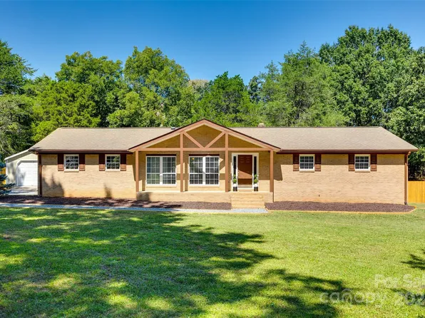 4590 Artdale Rd SW, Concord, NC 28027