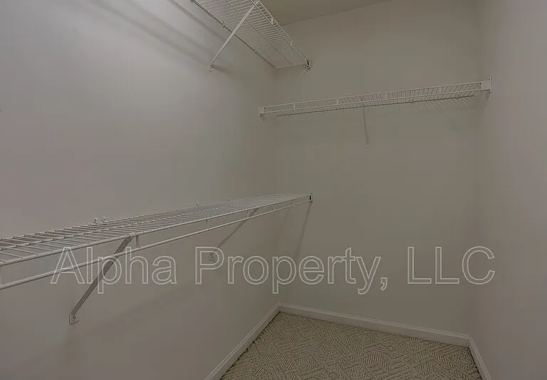 120 Windsong Dr — Photo 17