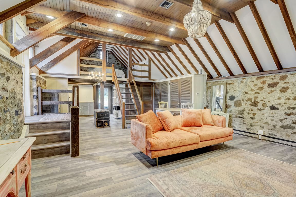 4109 Goshen Rd, Newtown Square, PA 19073 MLS PADE2056656 Zillow