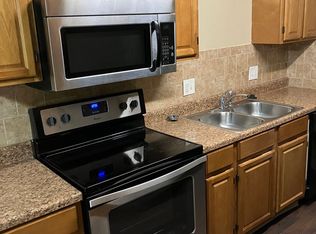 1033-6 S Brookside Ave, Independence, MO 64053