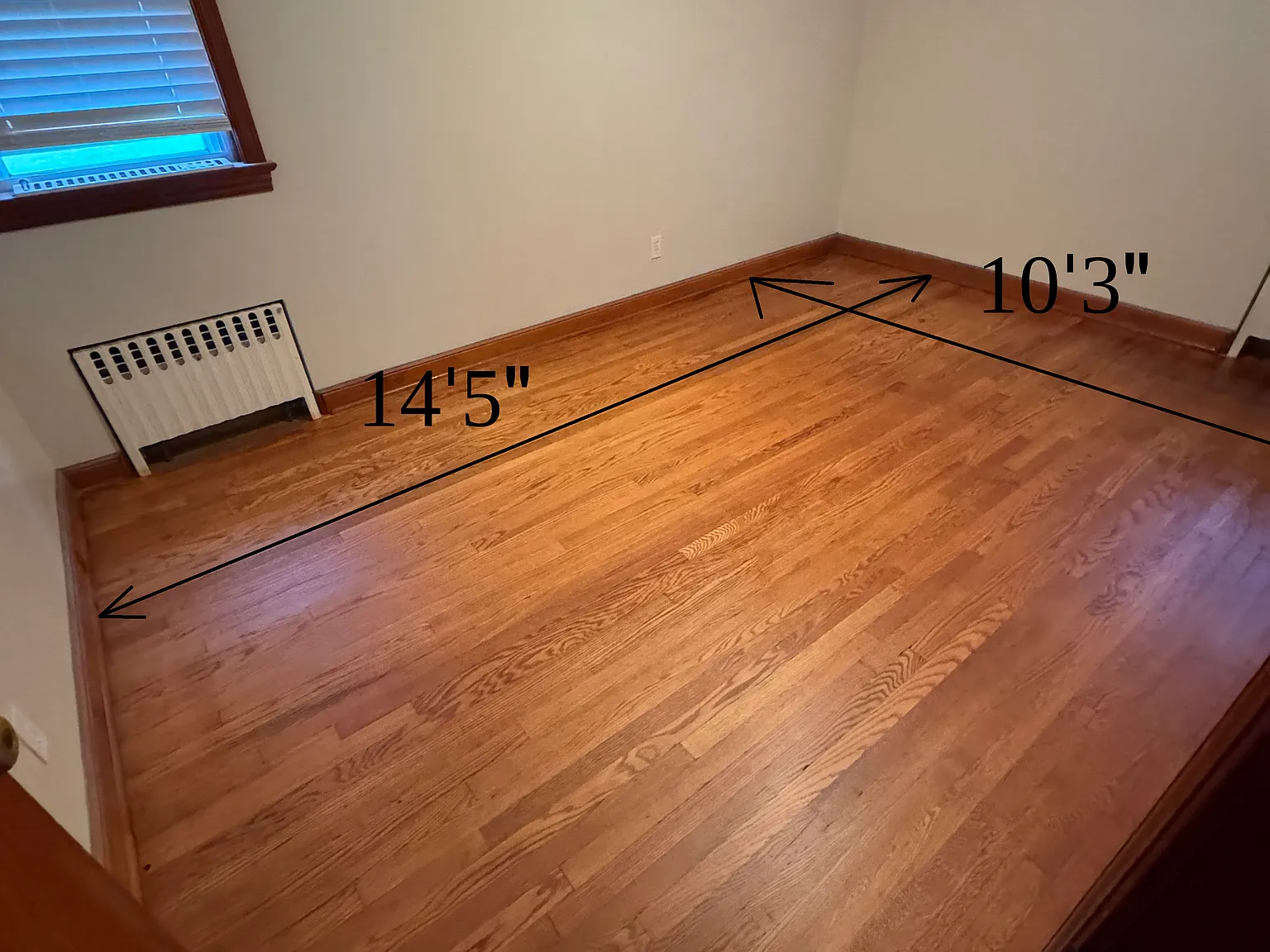 3 bed, 1305 sqft, $1,100 — Photo 1