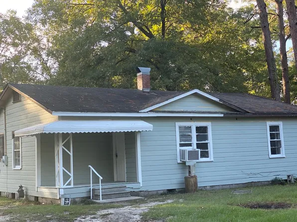 2571 New York Ave, Waycross, GA 31503