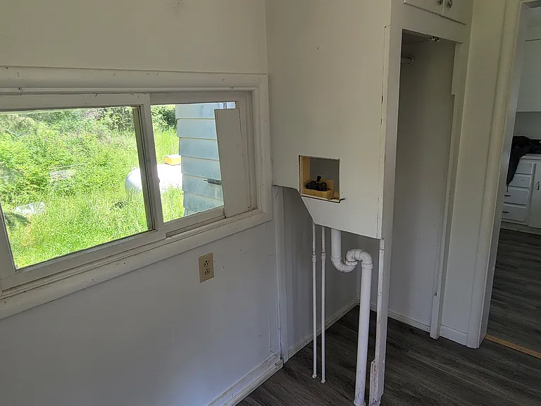 136 Krause Ln — Photo 9