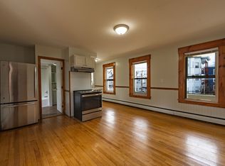 294 Spruce St #3, Manchester, NH 03103