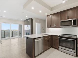 1878 Gordon St #814, Guelph, ON N1L0P4