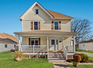 109 W Sumner Ave, Peotone, IL 60468