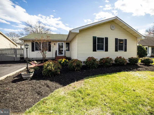 207 Beech Ln, Stevensville, MD 21666