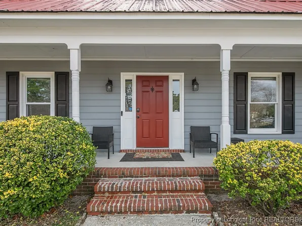 2079 Birchcreft Dr, Fayetteville, NC 28304