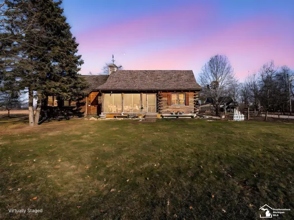 7860 Head O Lake Rd, Ottawa Lake, MI 49267