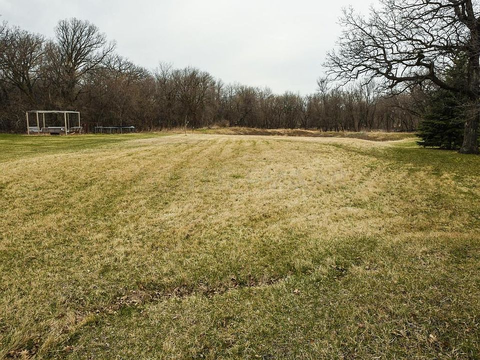 1st image of 140 Riverwood Dr