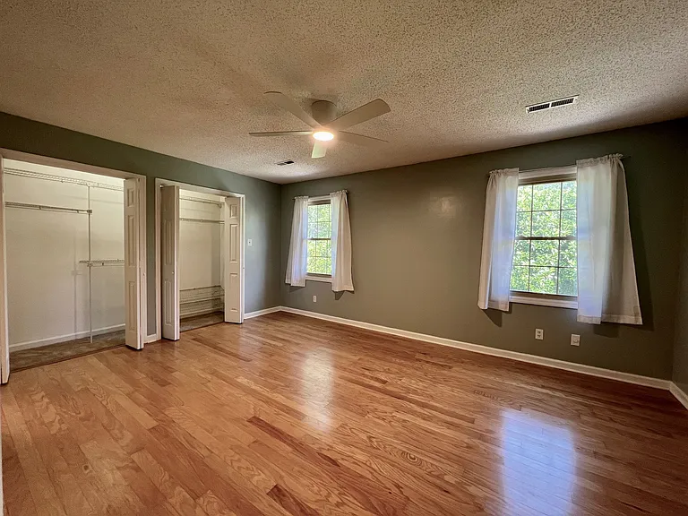10417 Ravenbrook Ln — Photo 13
