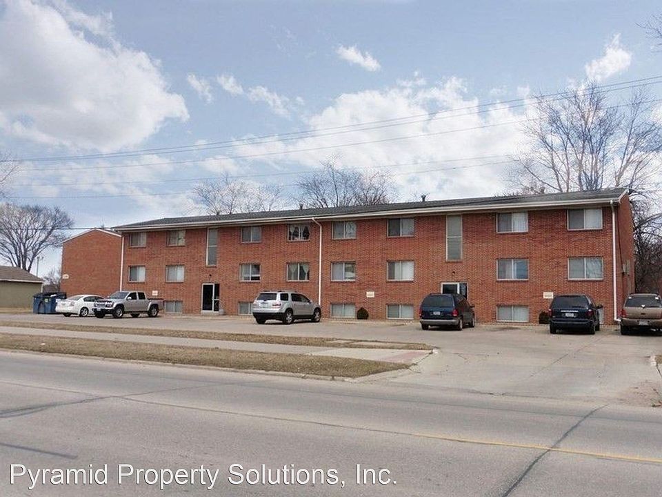 1st image of 2107 Clark St #10