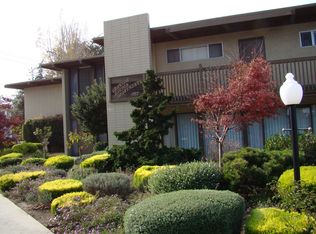 657 24th Ave #4, Santa Cruz, CA 95062
