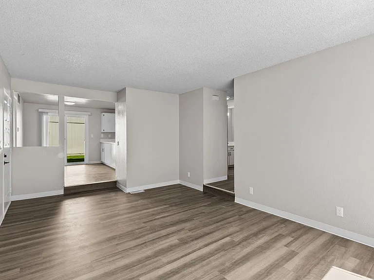 Twenty Westgate Apartments — Photo 5