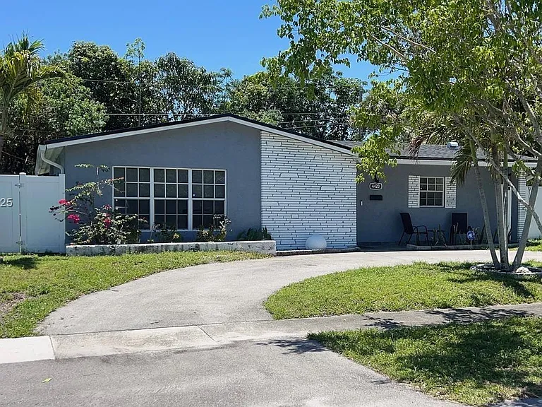 4420 NW 30th Ct — Photo 9