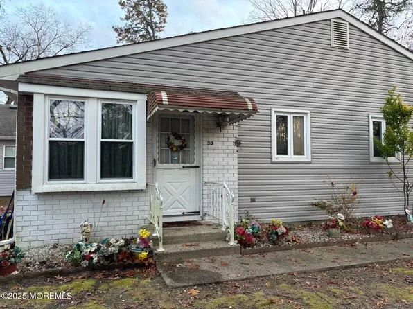 3 Swift Circle #D, Whiting, NJ 08759