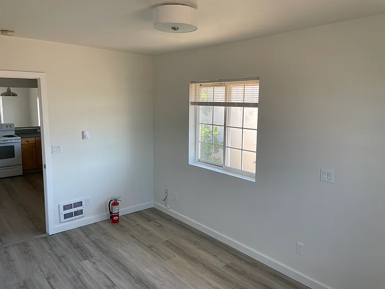 3732 Tacoma Ave S #2 — Photo 7