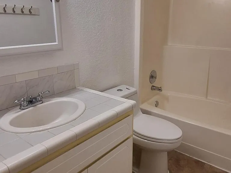 7403 Stanich Ave — Photo 7