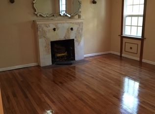 1860 SW 25th St, Miami, FL 33133