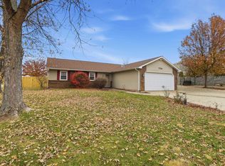 7724 Brookfield Dr, Fort Wayne, IN 46835