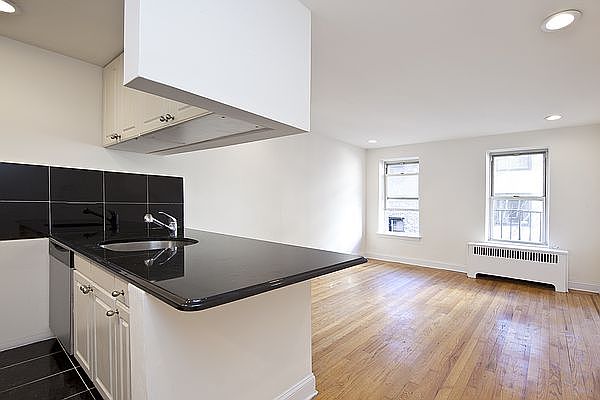 1st image of 343 E 51st St APT 5E
