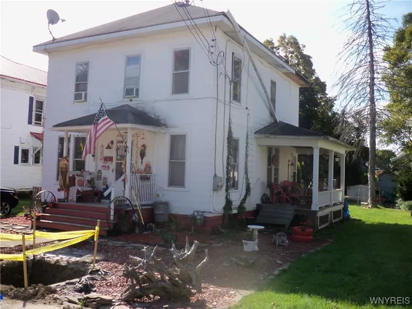 5 2nd Ave, Franklinville, NY 14737