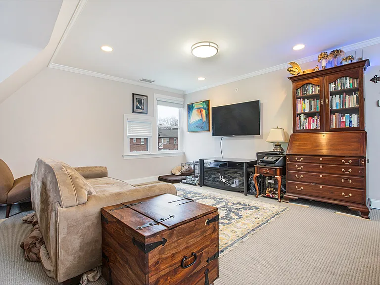 199 Purchase St #2 — Photo 6