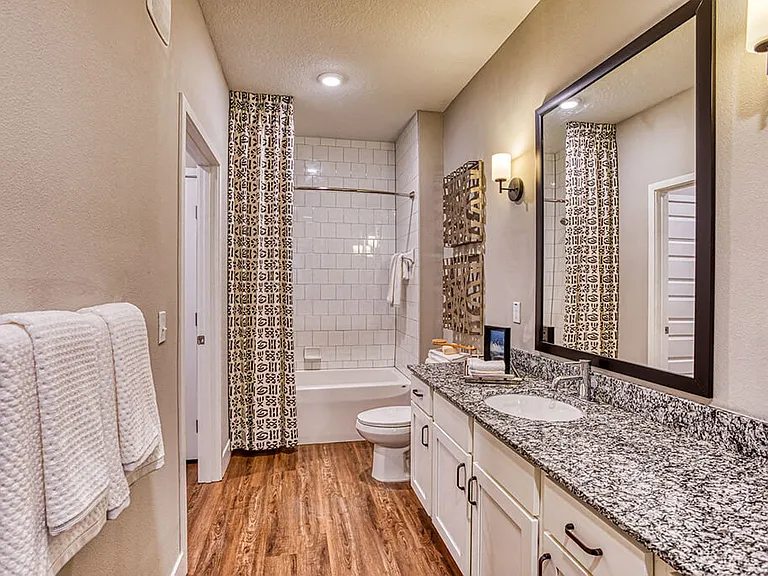 The Parker at Maitland Station Apartments — Photo 7