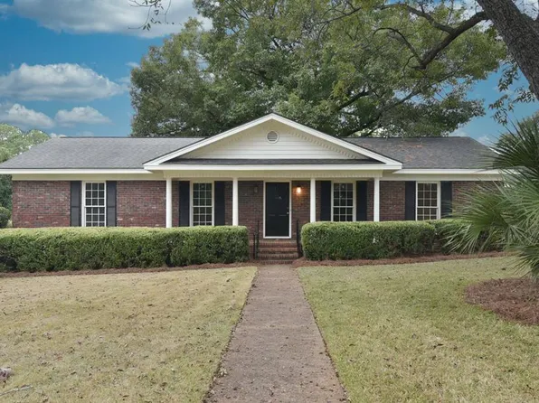 2013 Robinhood Rd, Albany, GA 31707