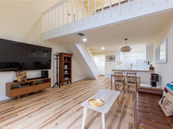 62 Lakepines, Irvine, CA 92620