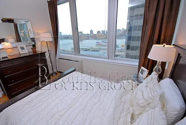 Rented by Bouklis Group | media 3