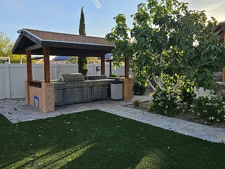 Built in Grill area