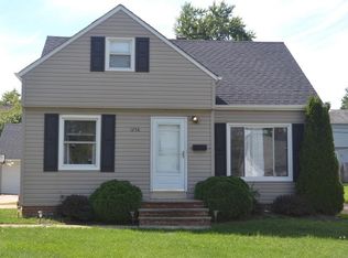 1256 Iroquois Ave, Mayfield Heights, OH 44124