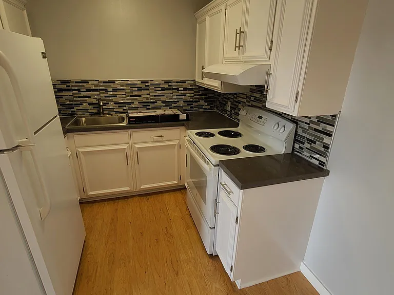 74 Crestline Dr #1 — Photo 12
