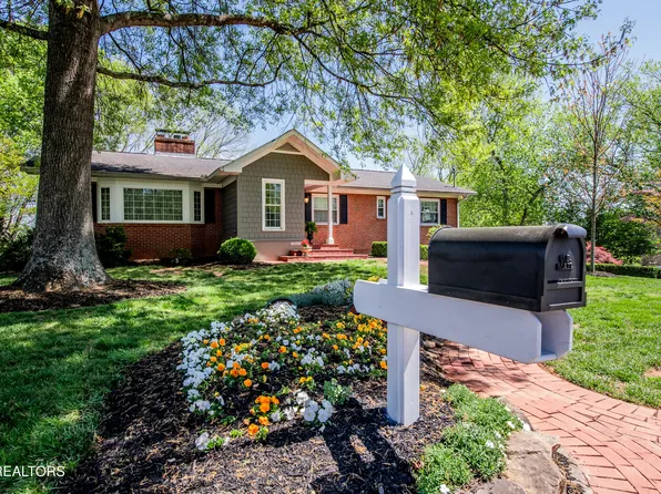 7813 Sheffield Dr, Knoxville, TN 37909