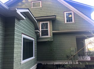 518 E Main St, Silverton, OR 97381