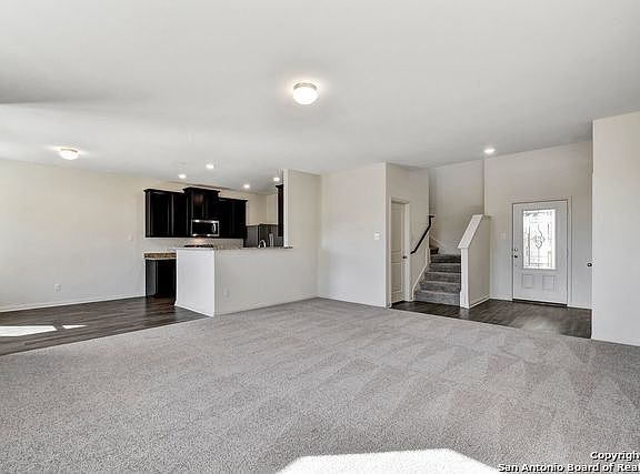 3rd image of 6336 Juniper Way