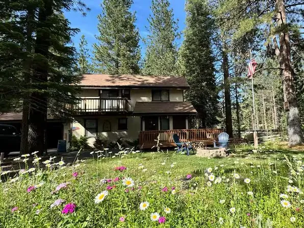 12505 Sugar Loaf Ln, Old Station, CA 96071