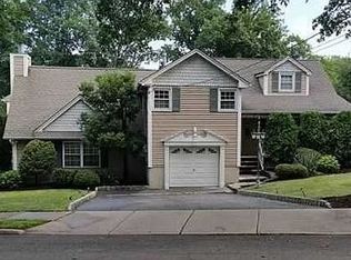 205 Norman Way, Paramus, NJ 07652