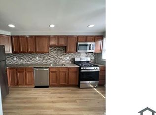 7800 Saint Boniface Ln, Dundalk, MD 21222