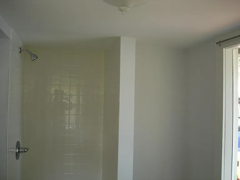 210 E Anderson Ave — Photo 12