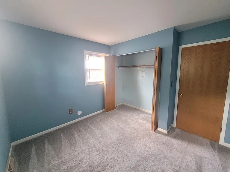 Bedroom 1 of 3