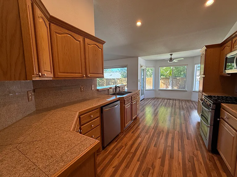 1267 San Pablo Ct — Photo 27