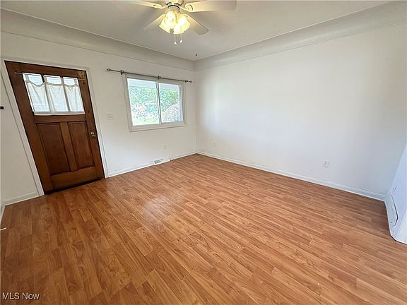 5th image of 4409 Burger Ave